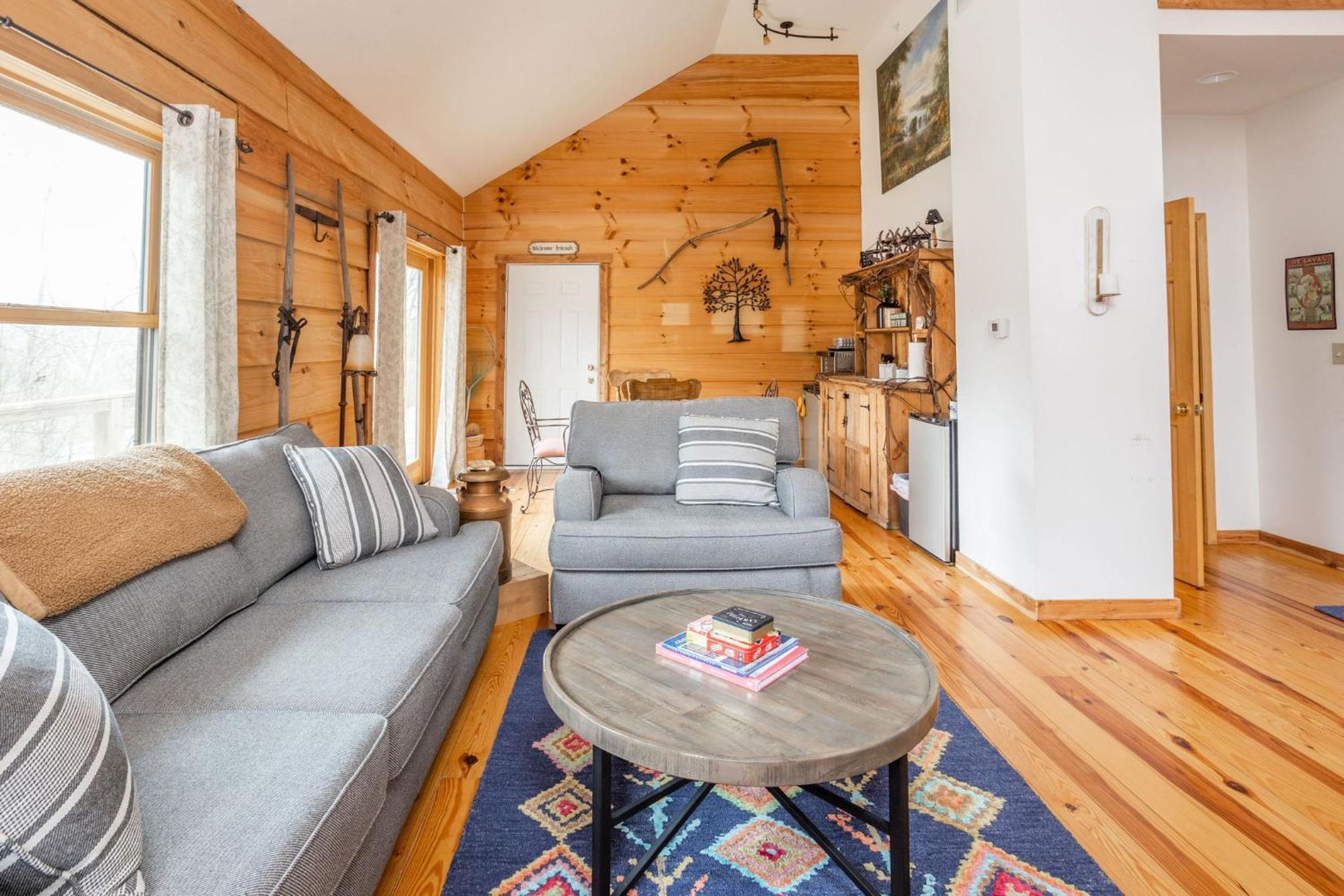 The Treehouse At The Rustic Retreat Hotel Нашвил Екстериор снимка