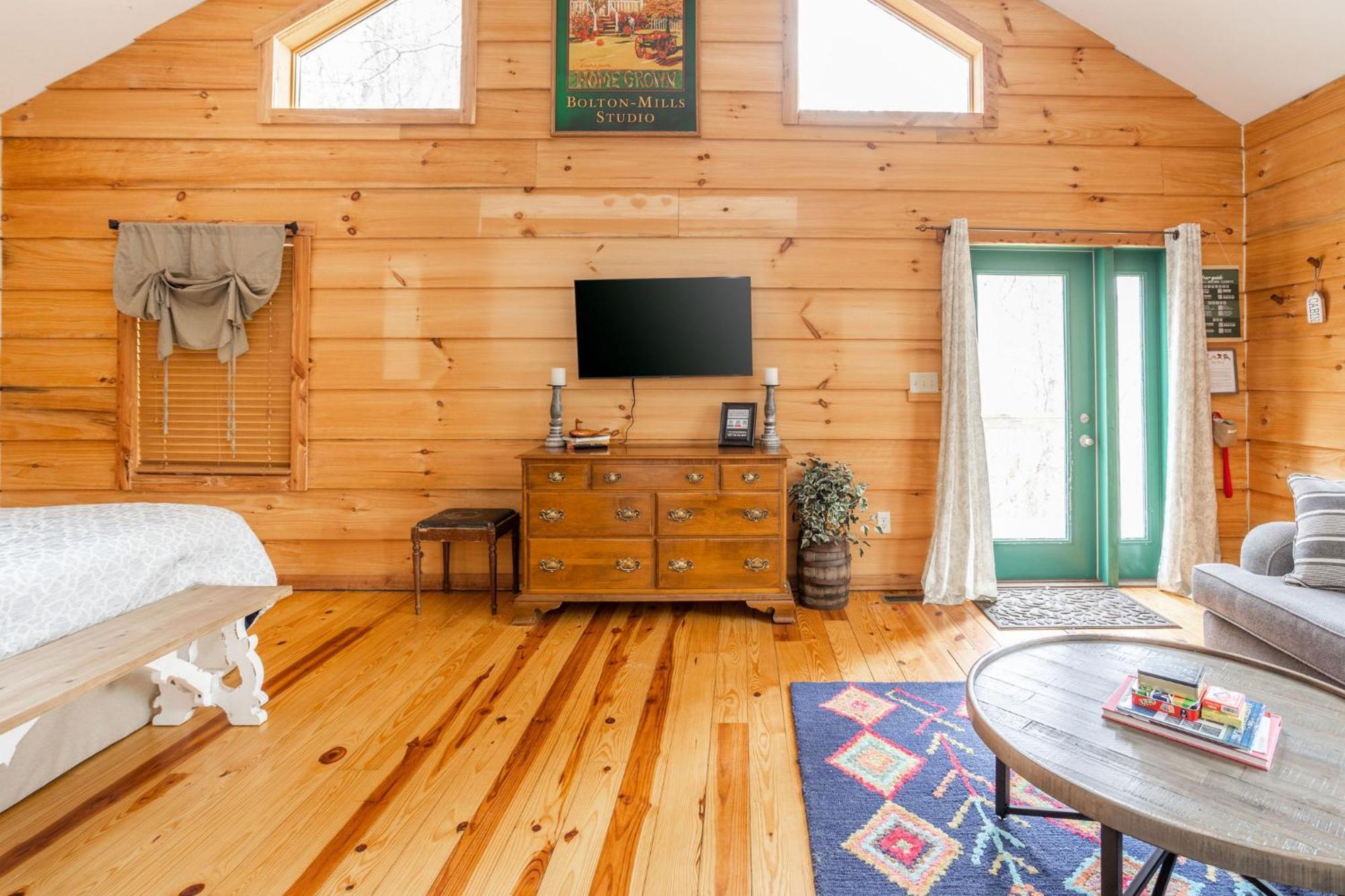 The Treehouse At The Rustic Retreat Hotel Нашвил Екстериор снимка